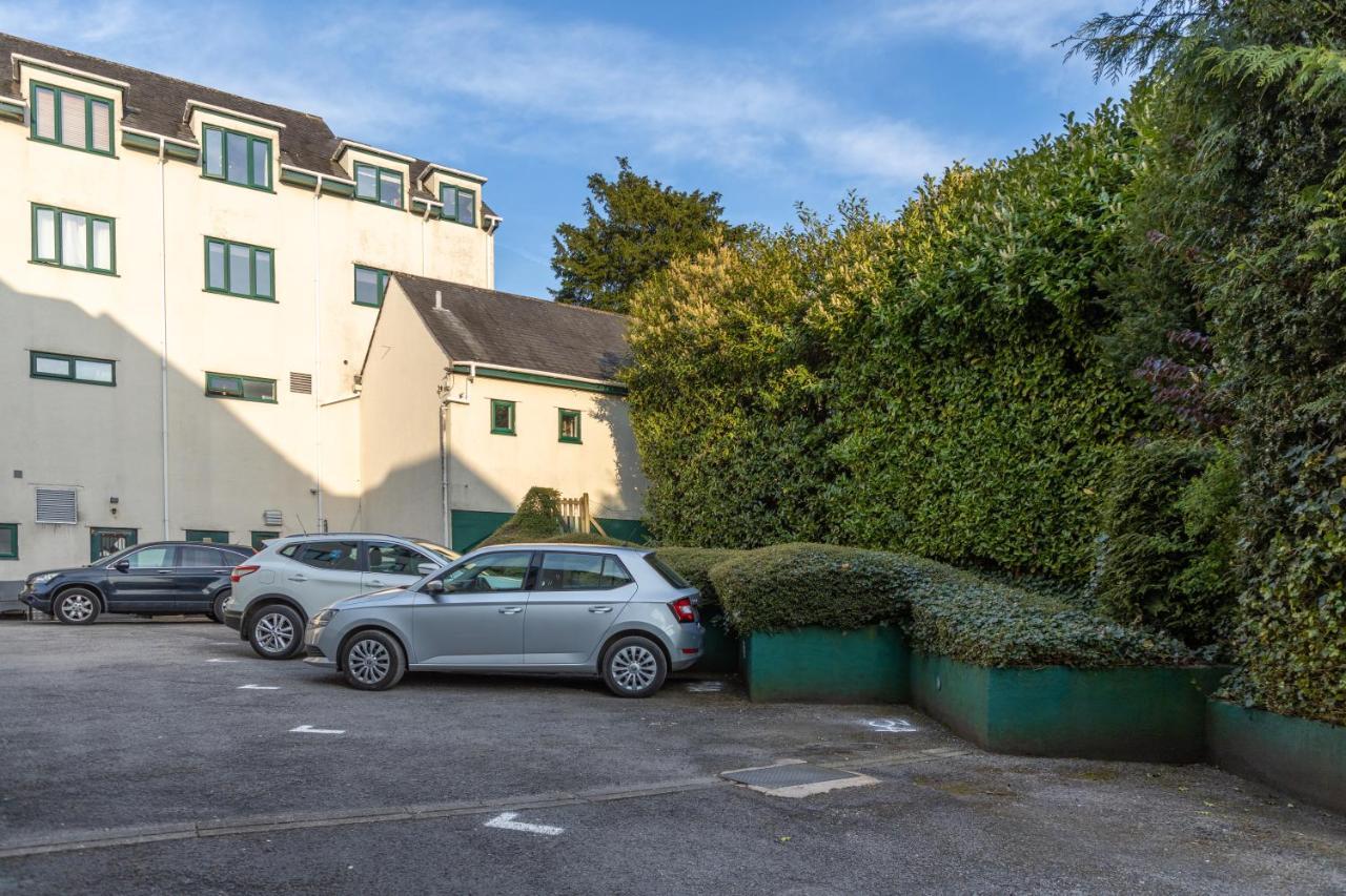 Luxury 2 Bed Room Lake View Apt Bowness Parking Extérieur photo